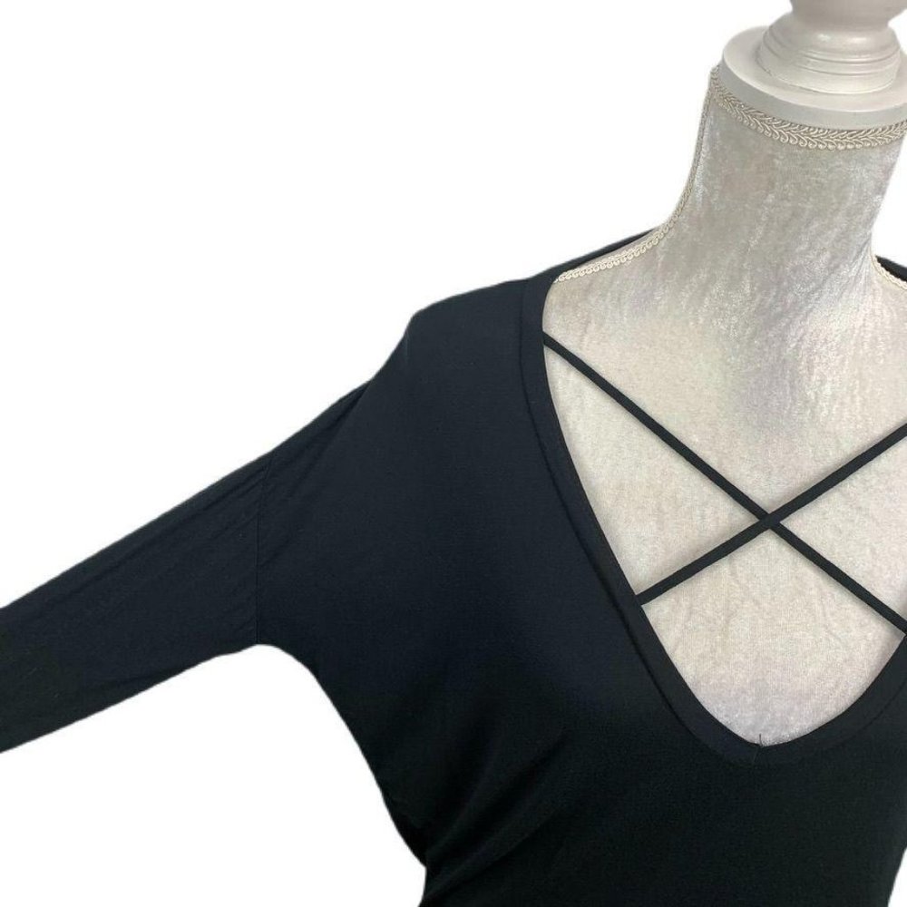 PINK Super Soft Caged Neck Black Knit Top Casual M - Picture 4 of 9